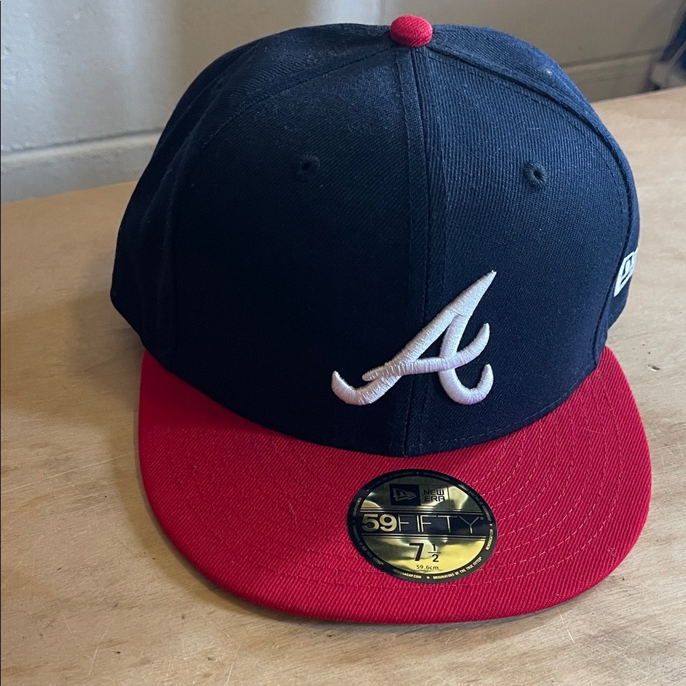 New Era Braves Navy and Red Baseball Cap Size 7 1/2